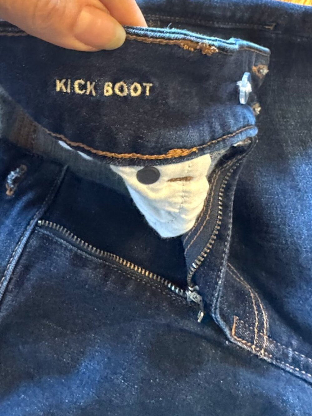 American Eagle Kick Boot Jeans Women's Size 14 Short Medium Wash (WJAE41) - Picture 9 of 9